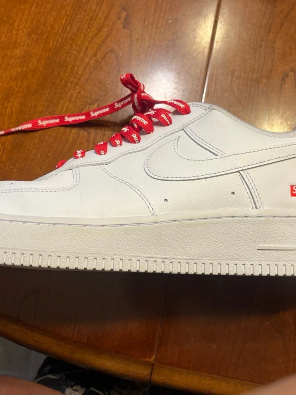 Nike men’s ' White Sneakers with Red Supreme Laces